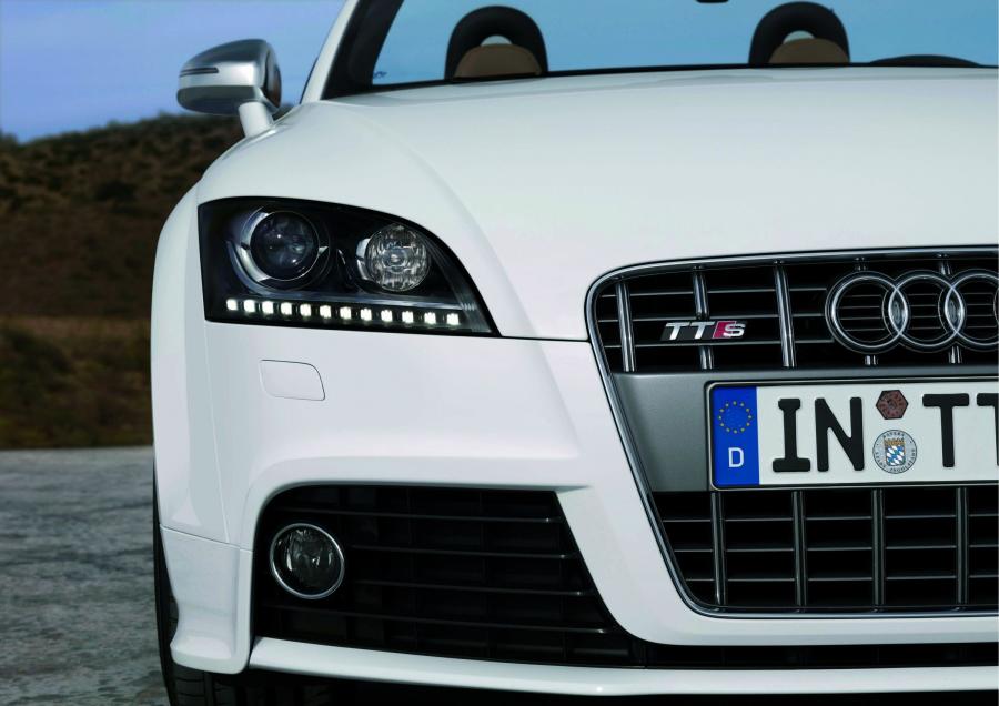 Детали экстерьера Audi TTS Roadster (8J) 2008 года  (WW) (фото 10 из 18)